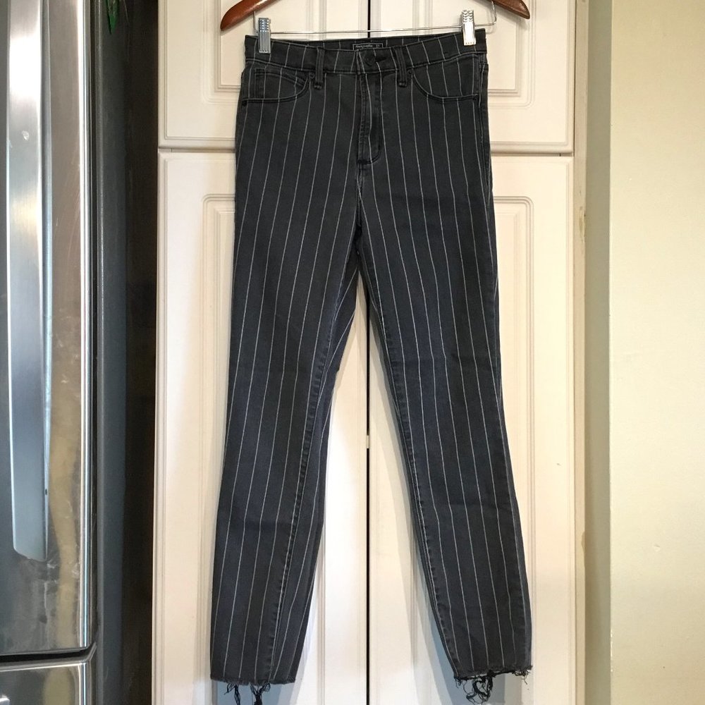 Abercrombie & Fitch Gray Striped High Rise Super Skinny Ankle Jeans